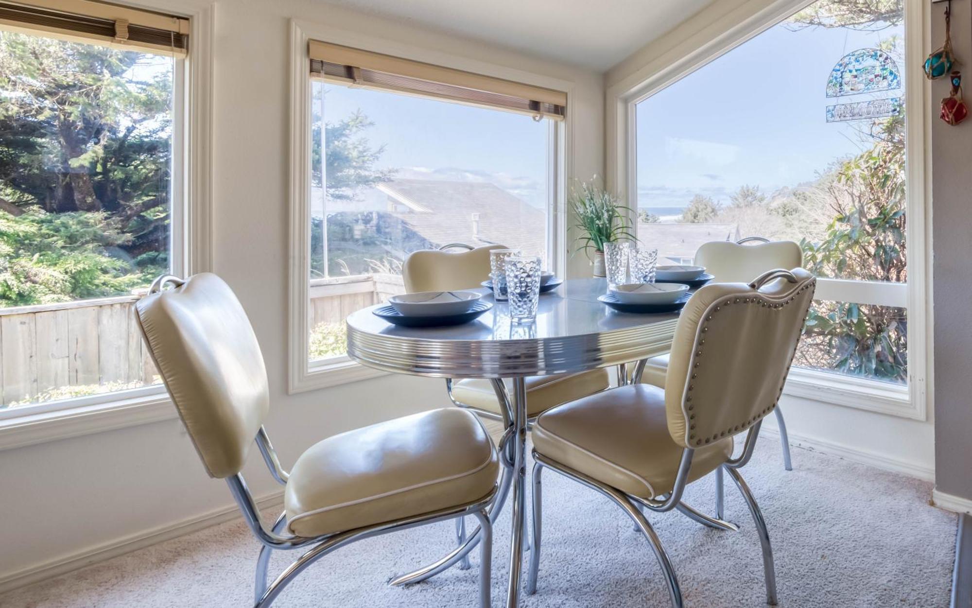 Birds Eye Beach House Lincoln City Exterior foto